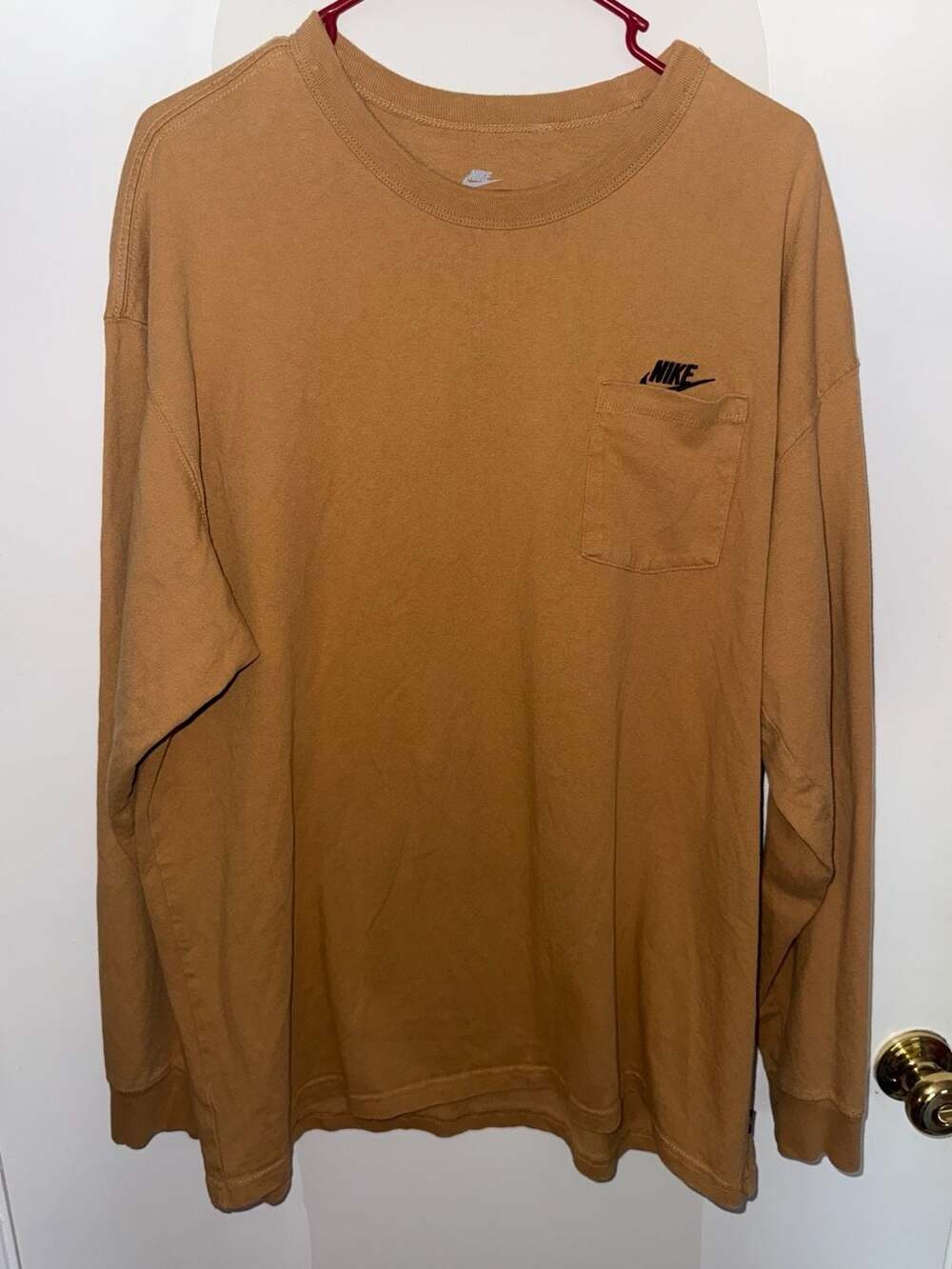 Nike Long Sleeve Pocket Tee